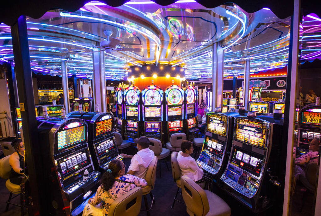 The Thrilling World of Online Casinos: A Gateway to Entertainment and Fortune